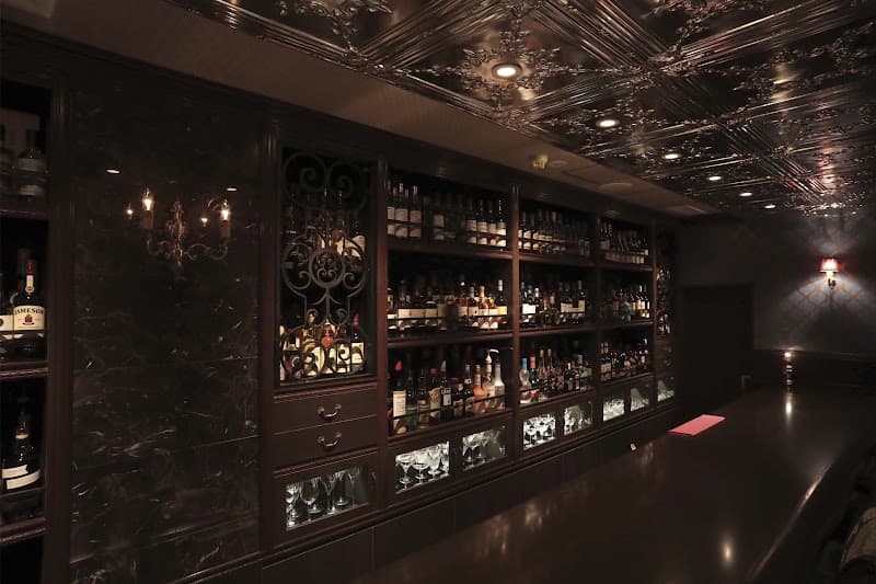 Bar Noble YOKOHAMA (横浜駅鶴屋町店)