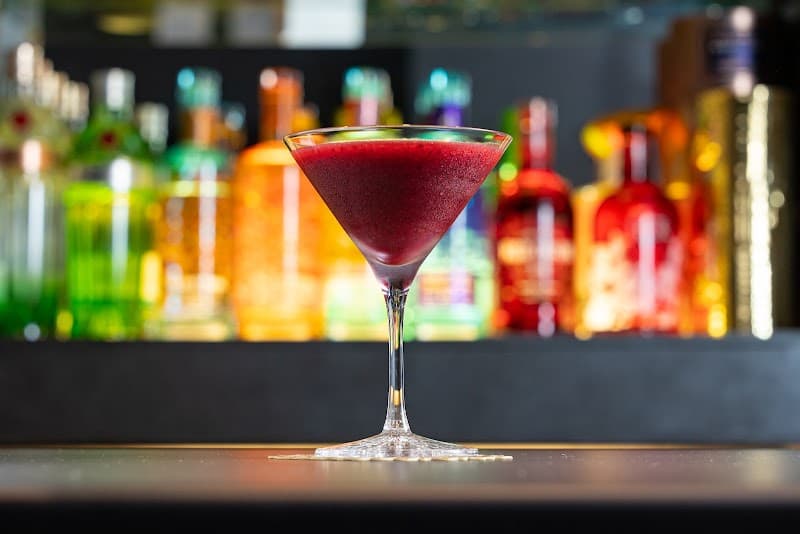 Gin&Cocktail Bar菫の店内・料理の写真 2枚目
