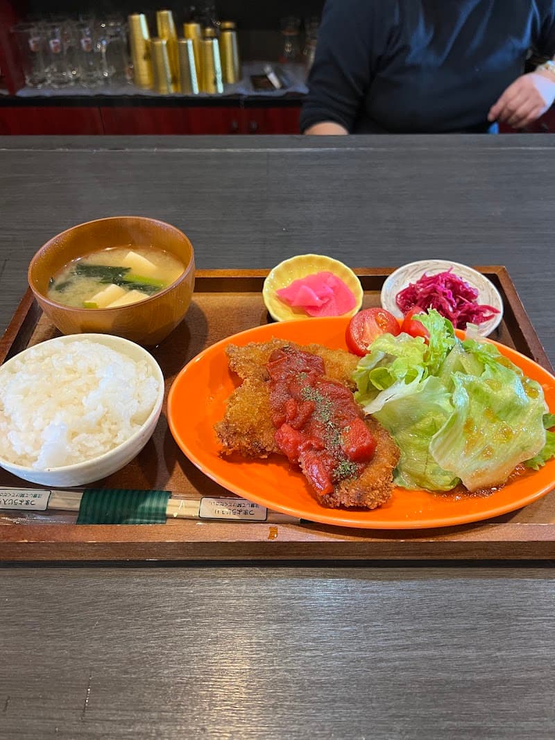 bistro Yashi (ビストロ ヤシ)