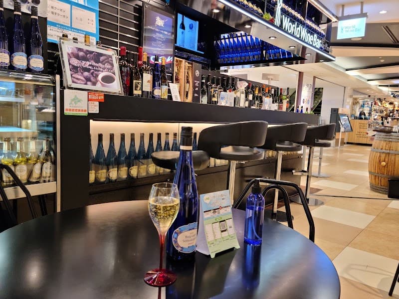 World Wine Bar by Pieroth 新千歳空港店