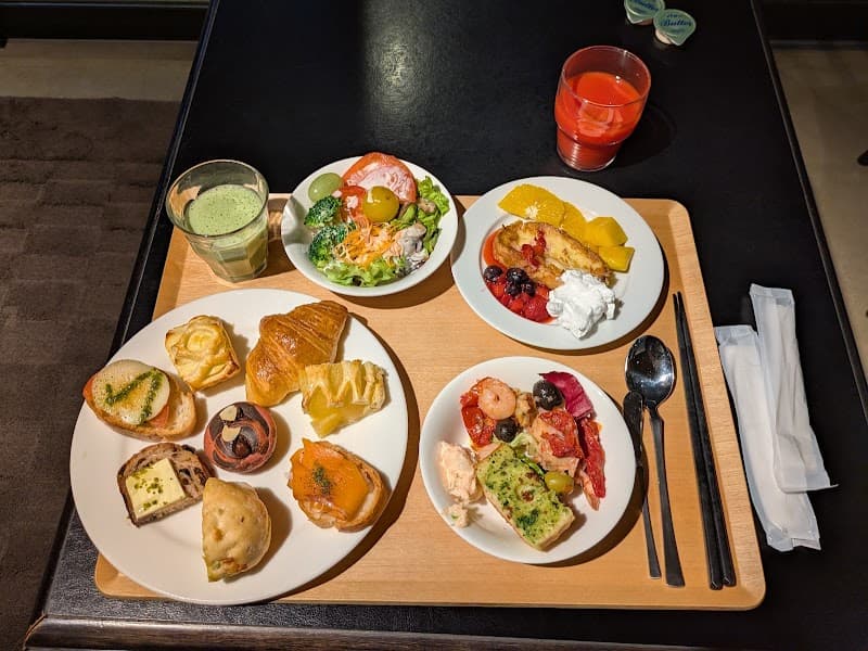 RESTAURANT & BARの店内・料理の写真 3枚目