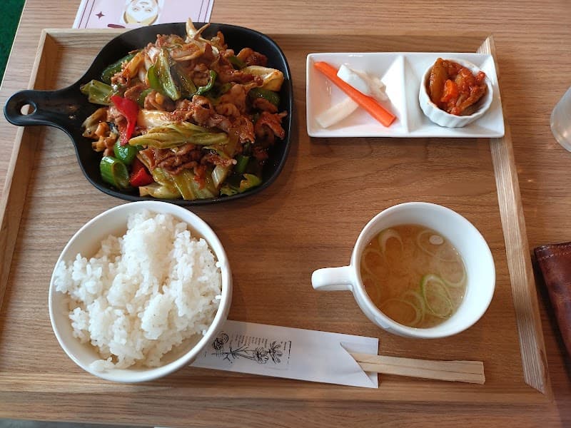 駅前バル～in沼宮内～の店内・料理の写真 2枚目