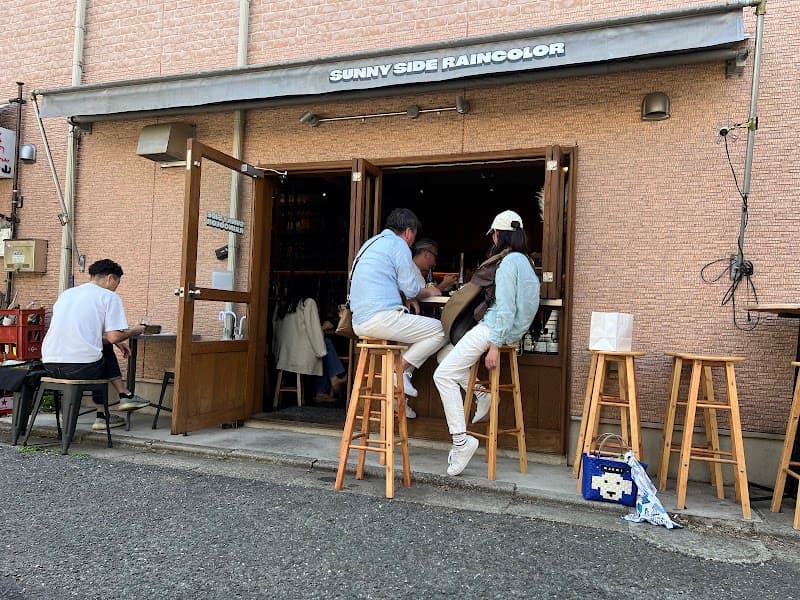 WINE STAND SUNNY SIDE RAINCOLORの店内・料理の写真 3枚目