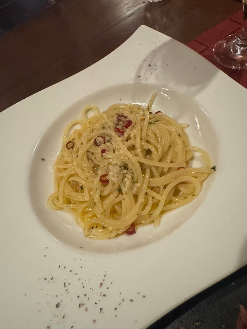 創作バル Katze（カッツェ）の店内・料理の写真 3枚目