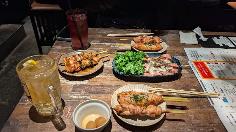 仙台焼鳥とワインの店 大魔王の店内・料理の写真 3枚目