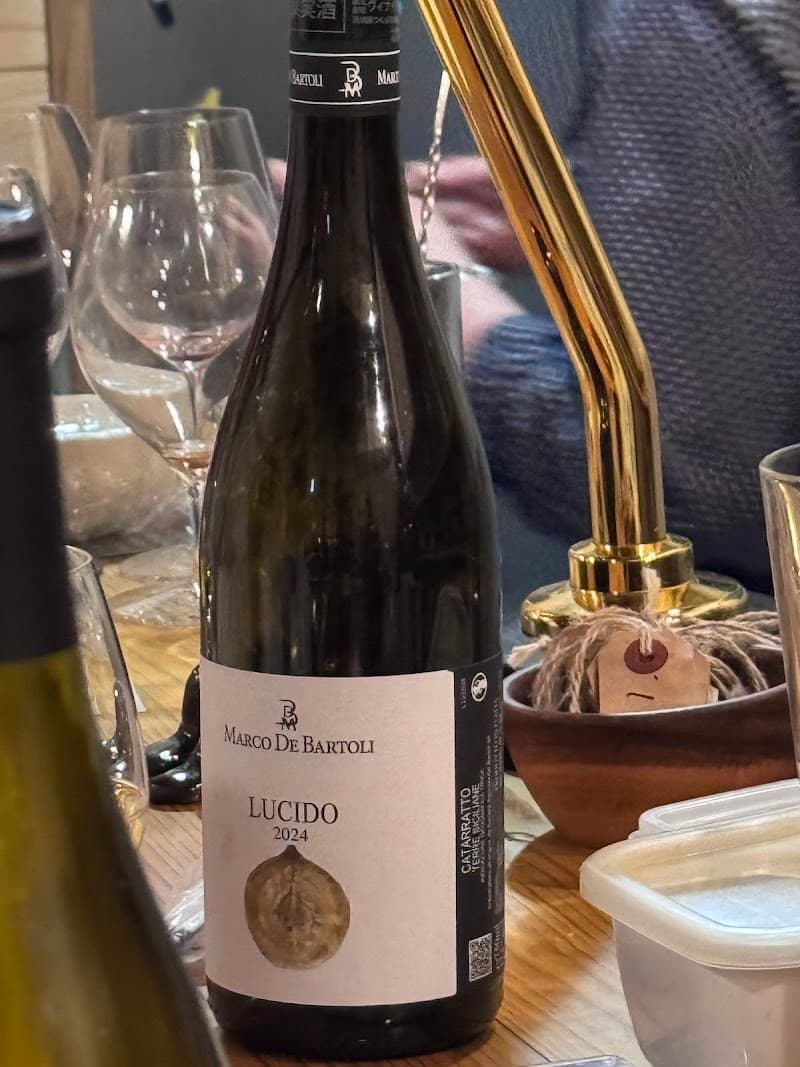 ワインラクダ Wine Rakudaの店内・料理の写真 3枚目