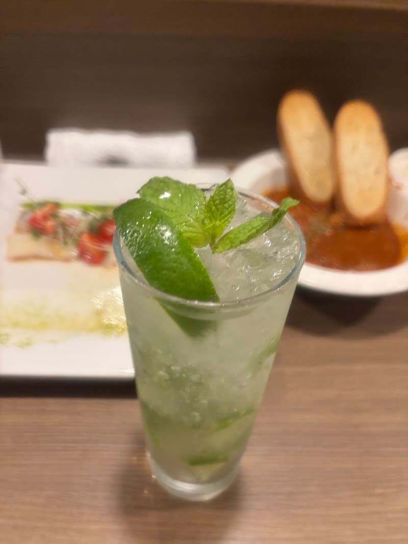BistroHeaven’s-Bar（ヘヴンズバー宮原）の店内・料理の写真 3枚目