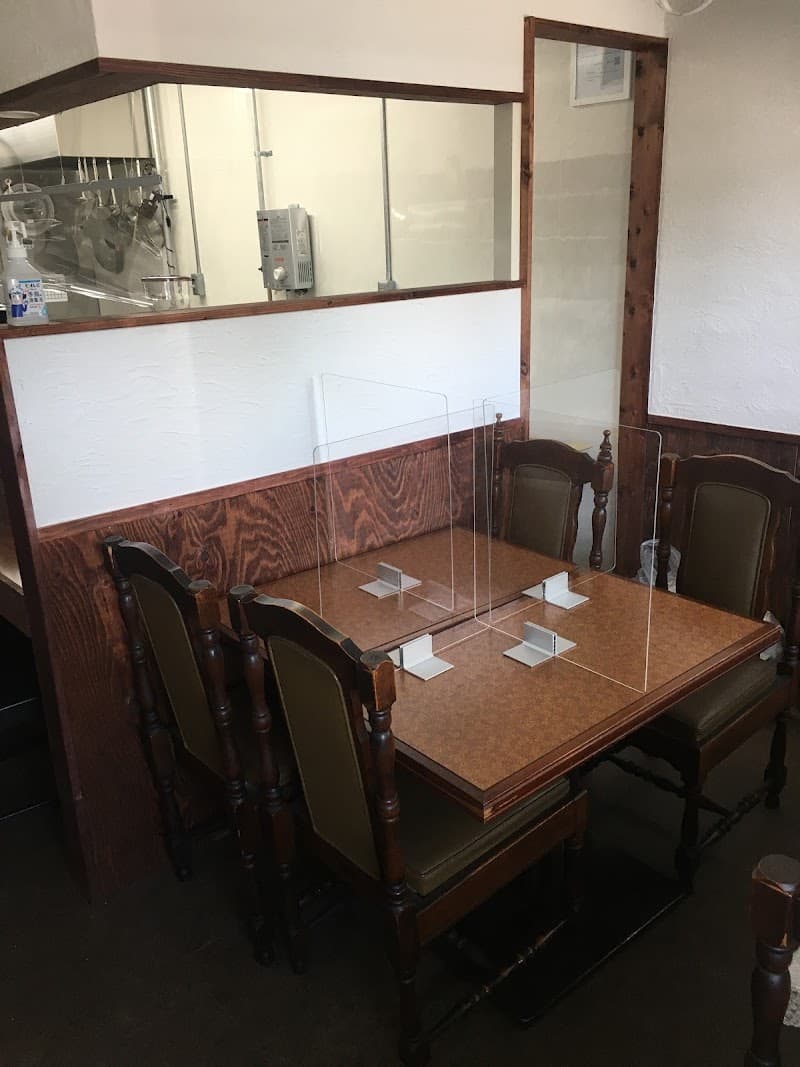 洋食ひかり亭
