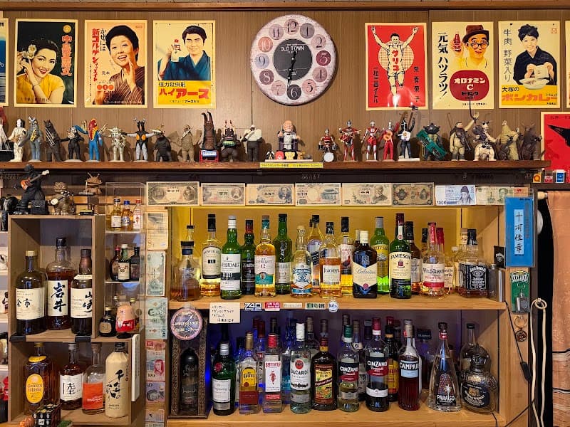 Casual Bar Old-Timeの店内・料理の写真 3枚目