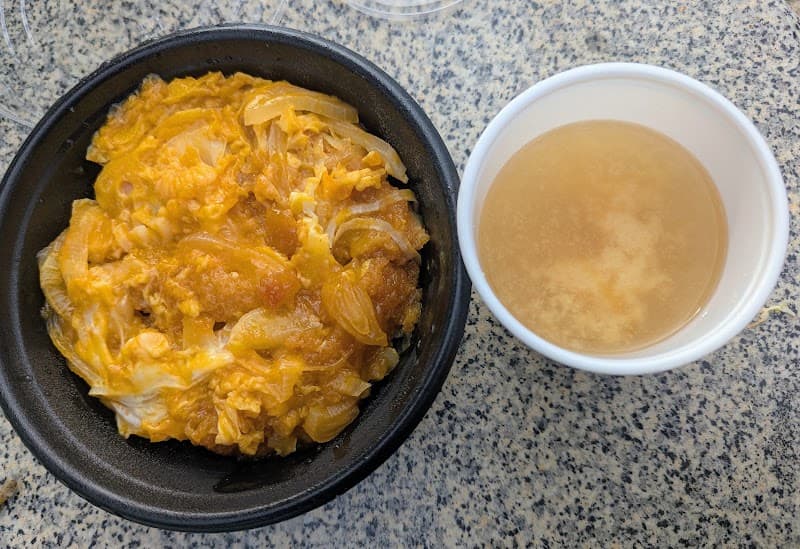 お肉dining bistro 光（かがやき）の店内・料理の写真 3枚目