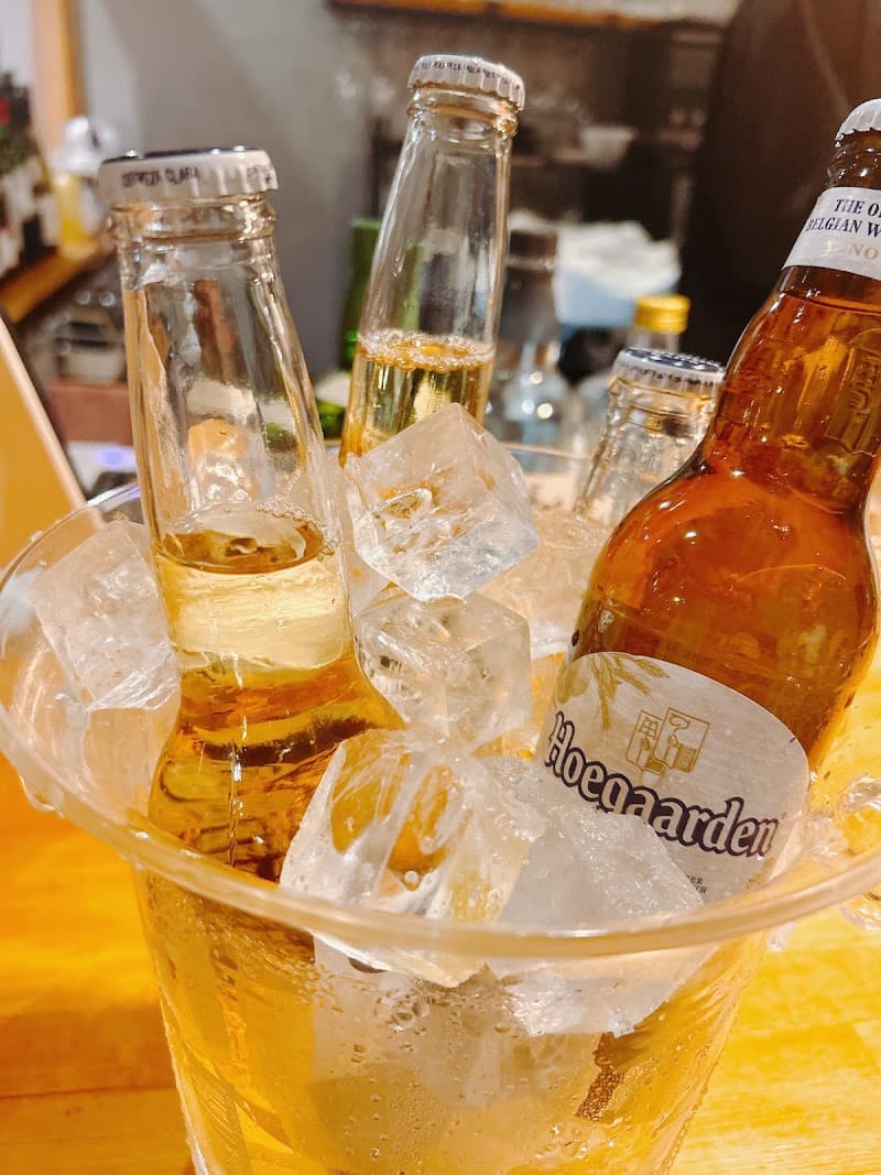 イタリア料理とワイン⭐︎トラットリア⭐︎FLAT winebarの店内・料理の写真 2枚目