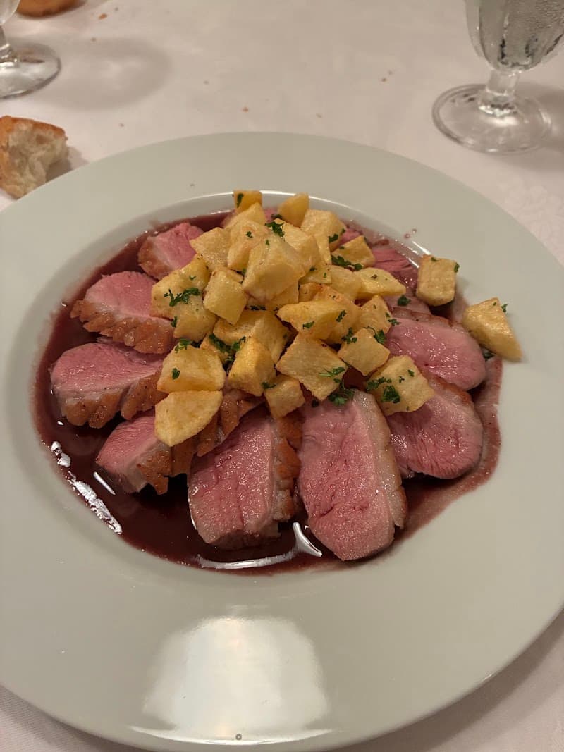 フランスの食堂 キャフェ・ドゥ・ブローニュの店内・料理の写真 3枚目