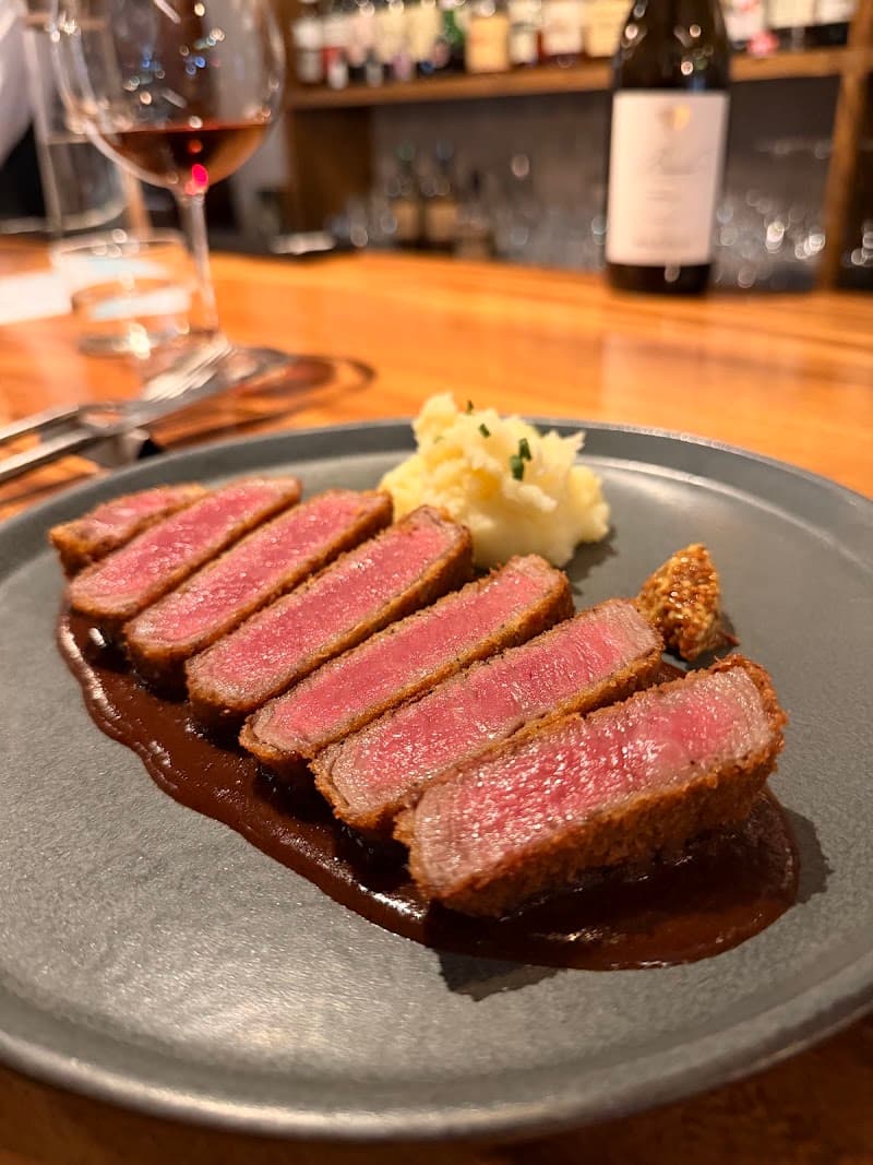 IN AND OUT Wagyu & Barの店内・料理の写真 3枚目