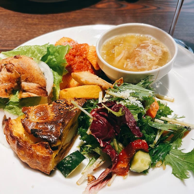 ルモマン Vin et Dessert le momentの店内・料理の写真 3枚目