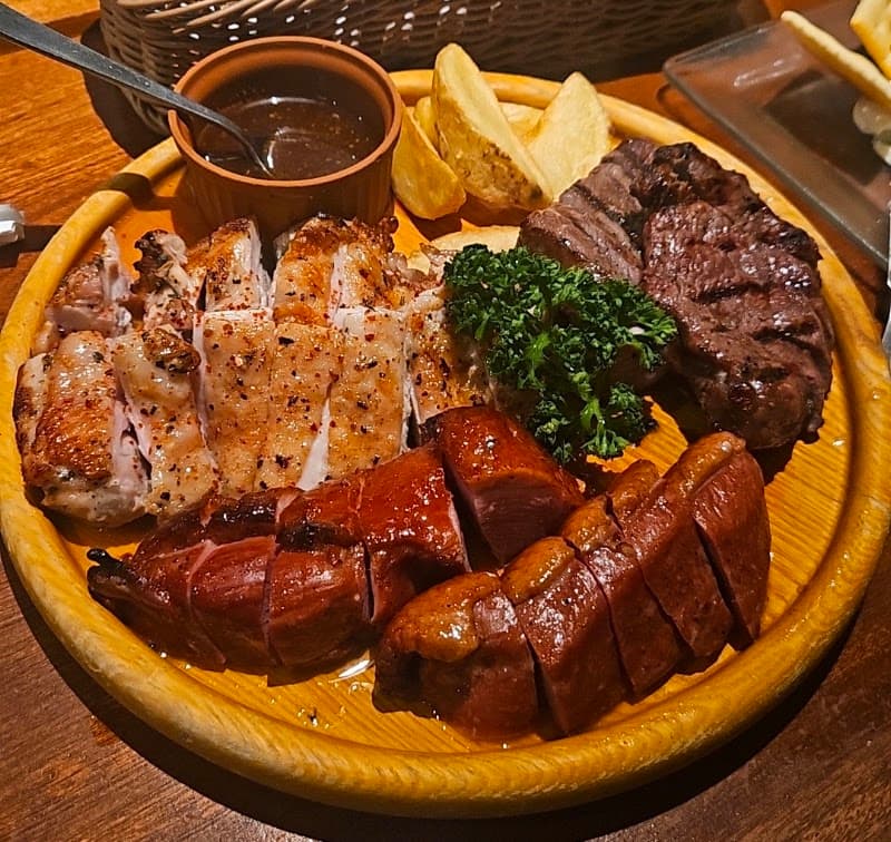 Euro29GENIEの店内・料理の写真 3枚目