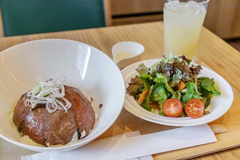 CAFE&BAR 2WAYの店内・料理の写真 2枚目