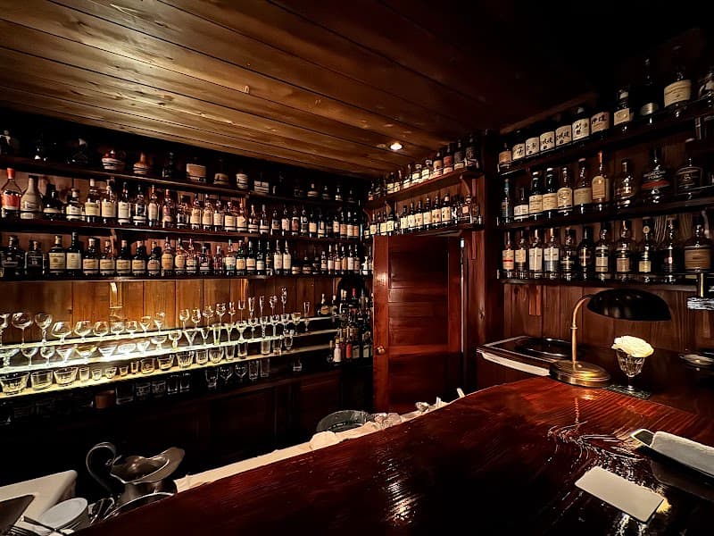 BAR 3rd corkの店内・料理の写真 3枚目