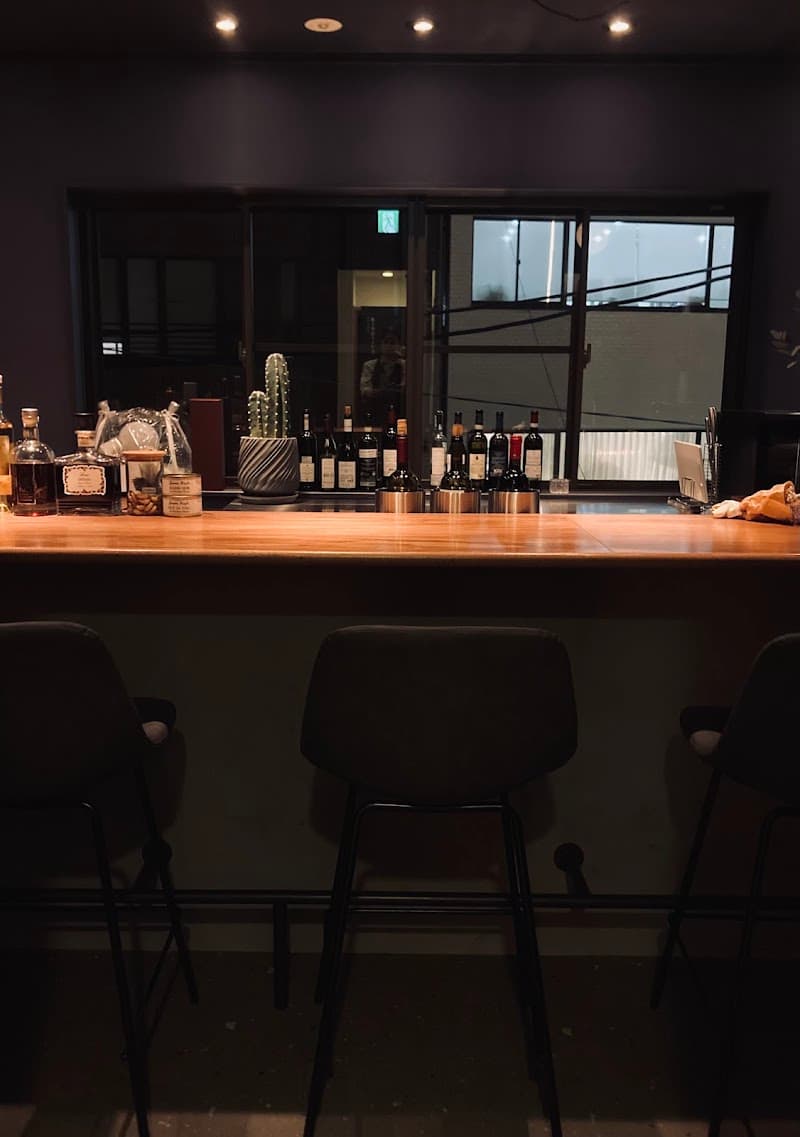 Italian wine bar filo