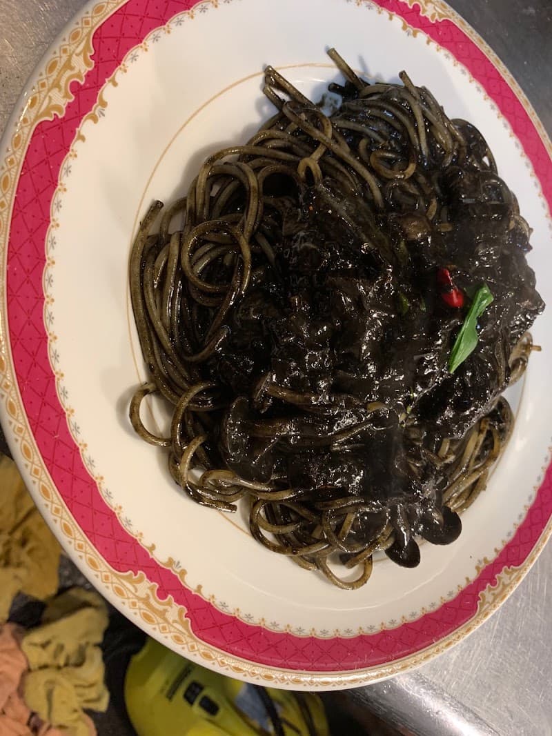 洋風居酒屋 ビストロ・ド・ラペの店内・料理の写真 2枚目