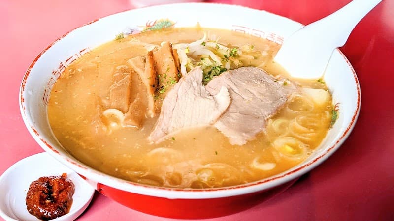 支那そば 新来軒の店内・料理の写真 2枚目