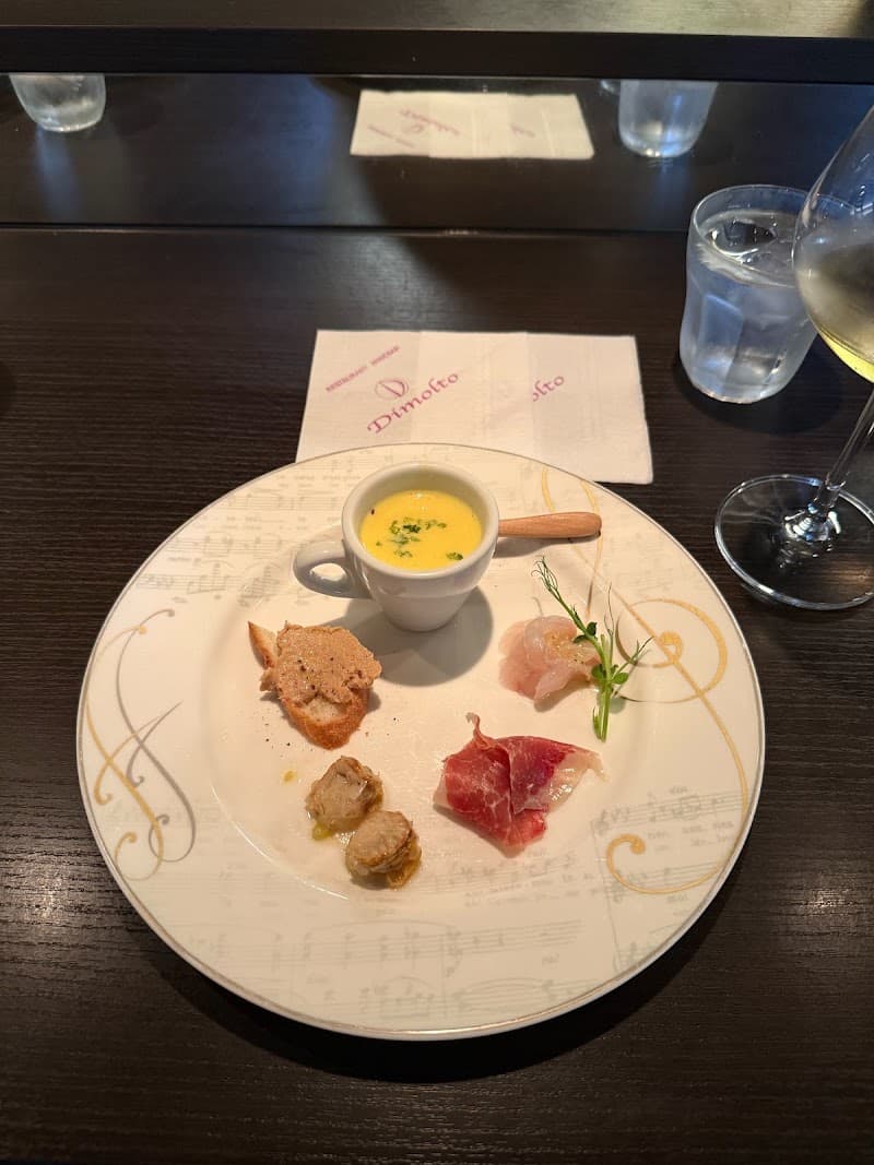 Dimoltoの店内・料理の写真 3枚目