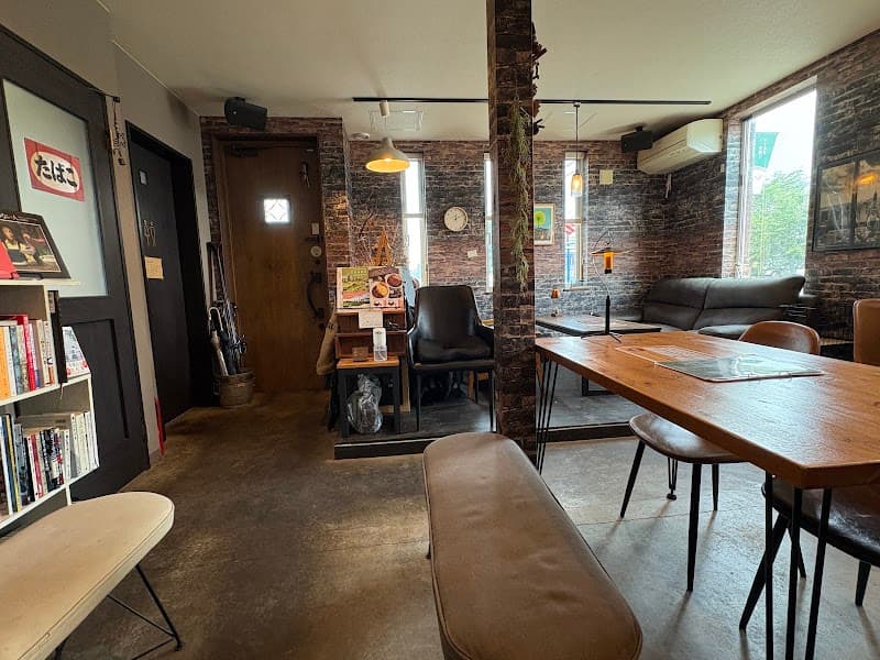 cafe ＆ food SHIGEBAR(シゲバル)の店内・料理の写真 3枚目