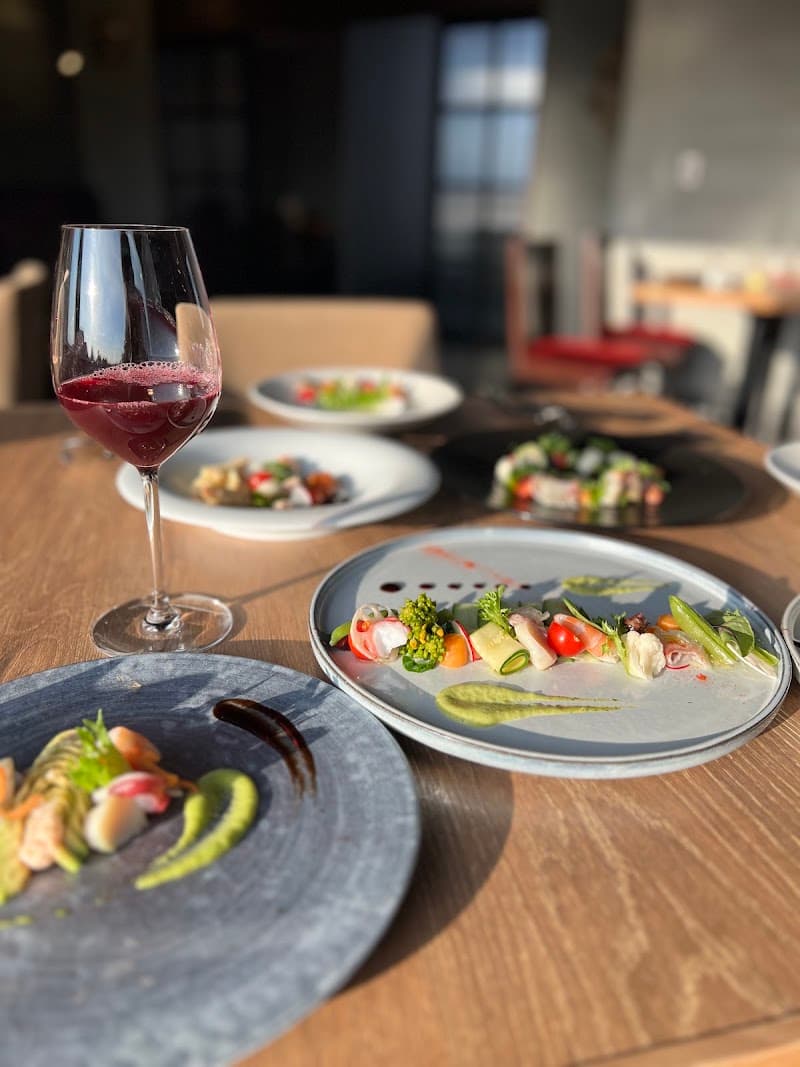 bistro MAOLUCEの店内・料理の写真 2枚目