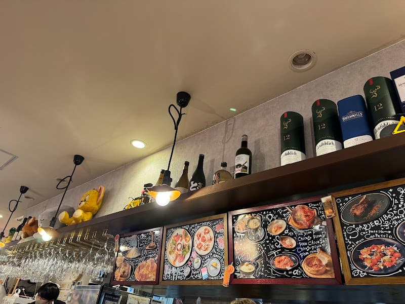 原価ビストロチーズプラス 豊田の店内・料理の写真 2枚目