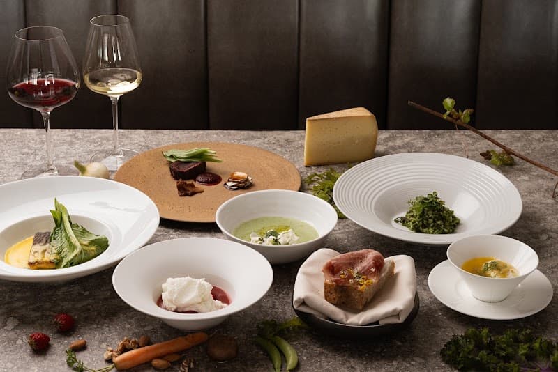 LA VIGNE DINING FÛDO（ラヴィーニュ ダイニング フウド）の店内・料理の写真 2枚目
