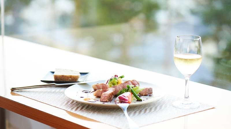 フランス料理Arum（アリュム）の店内・料理の写真 2枚目