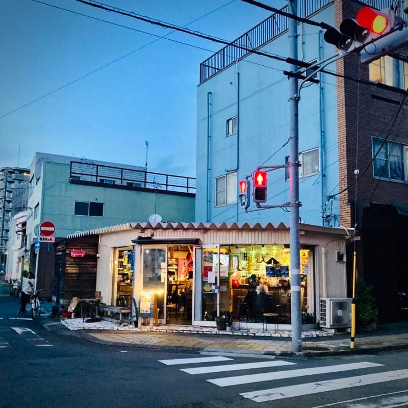 タパスバル ウベ