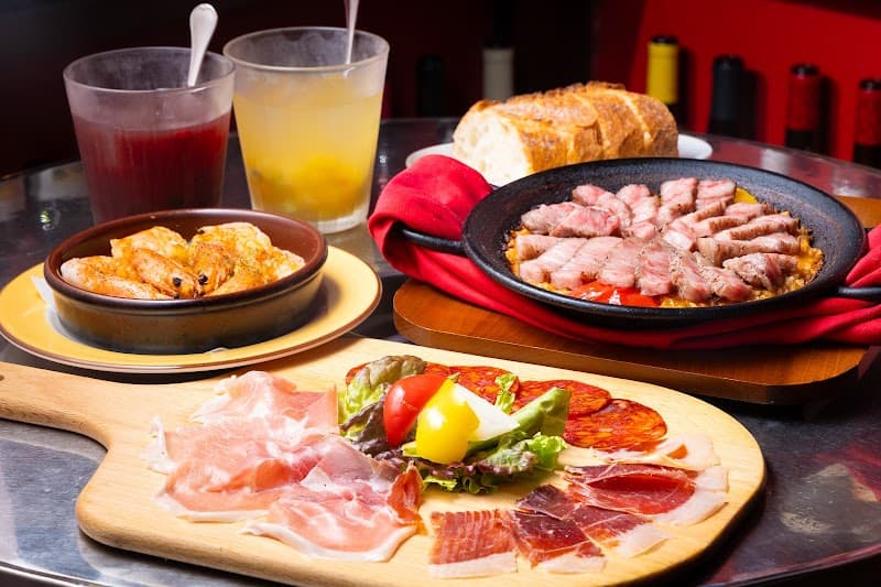 バルマル エスパーニャ高松の店内・料理の写真 3枚目