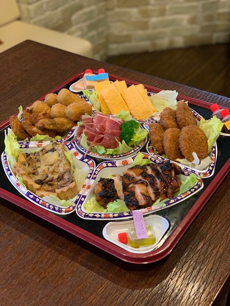 ムッシュ田中の料理とワインの店VinVinの店内・料理の写真 2枚目