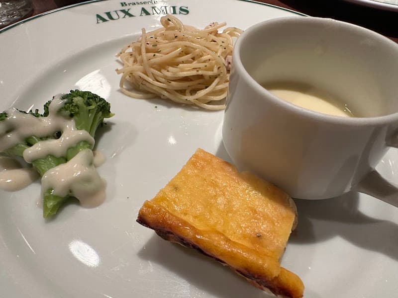 ブラッスリー オザミ 丸の内の店内・料理の写真 3枚目