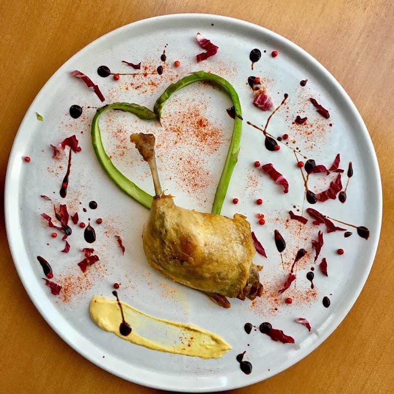ワインとレコード Metti, una sera a cenaの店内・料理の写真 2枚目