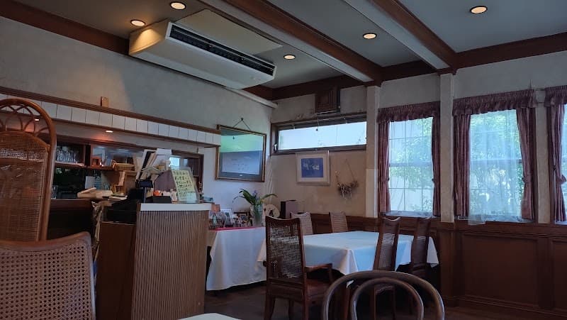 ビストロ 緑の店内・料理の写真 1枚目