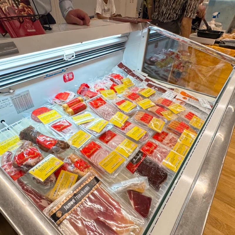 育風堂精肉店の店内・料理の写真 2枚目