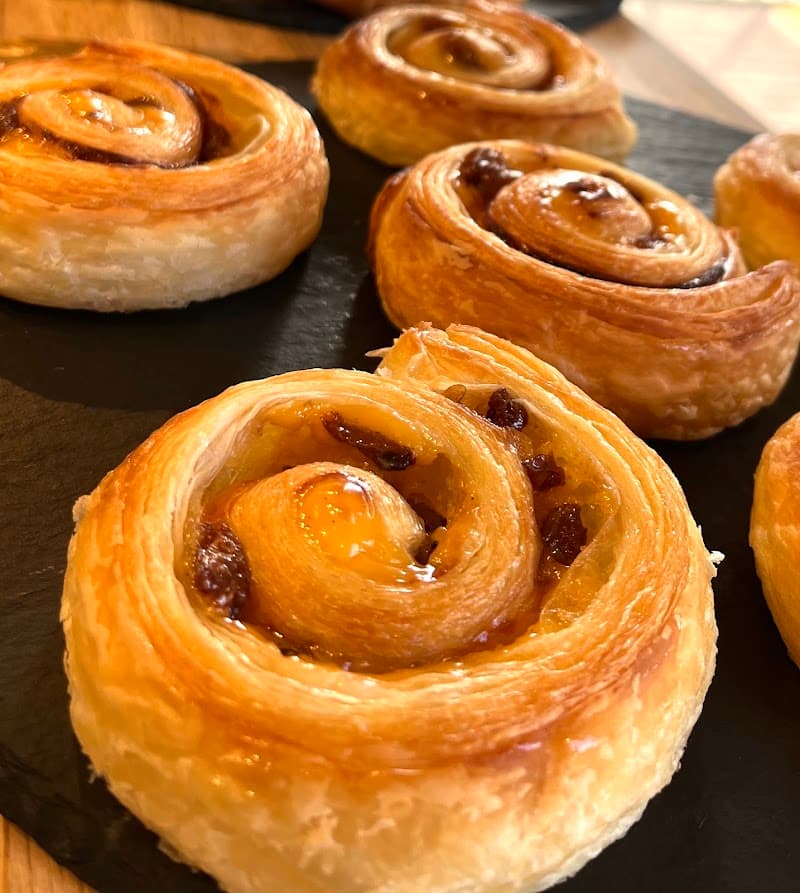 Manhattan Bakery & Wine barの店内・料理の写真 2枚目