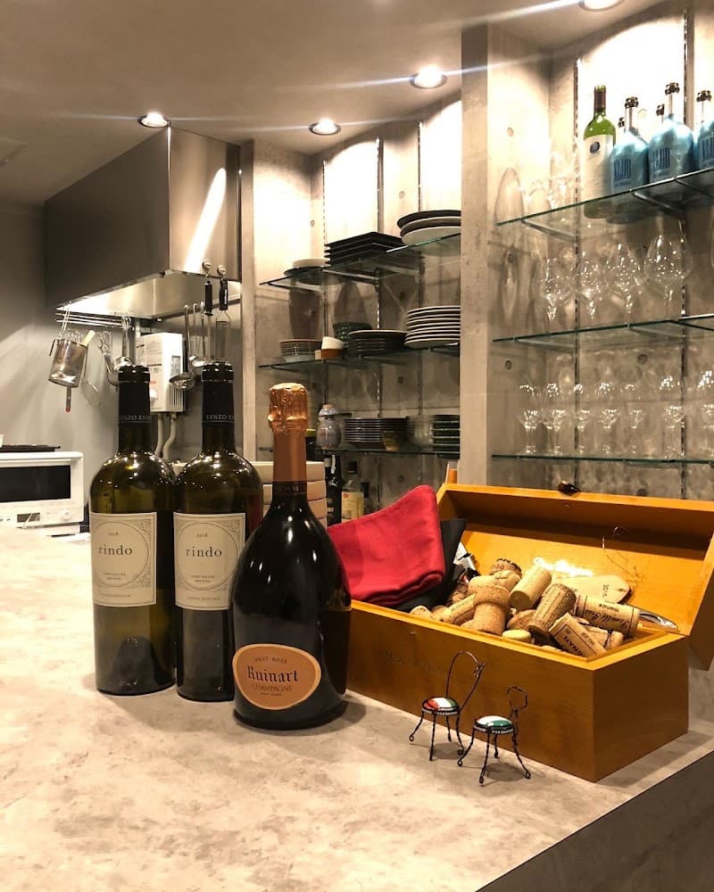 French wine bar UNの店内・料理の写真 2枚目