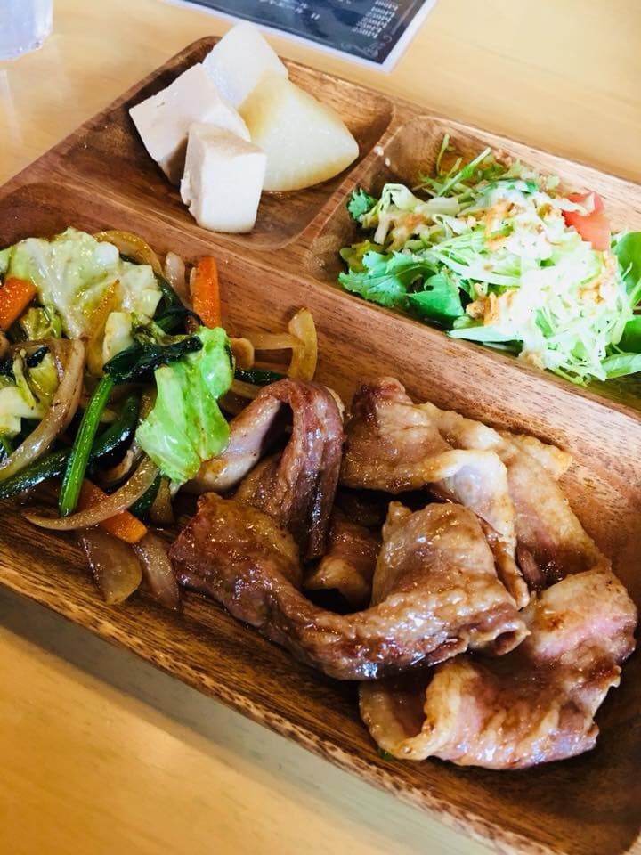 びすとろ トーイトコの店内・料理の写真 2枚目