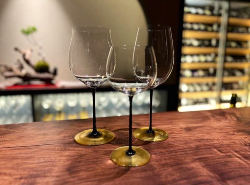 WINE BAR ambition