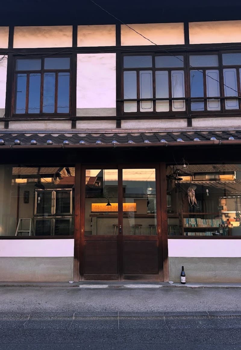 備中倉敷 葡萄酒酒場