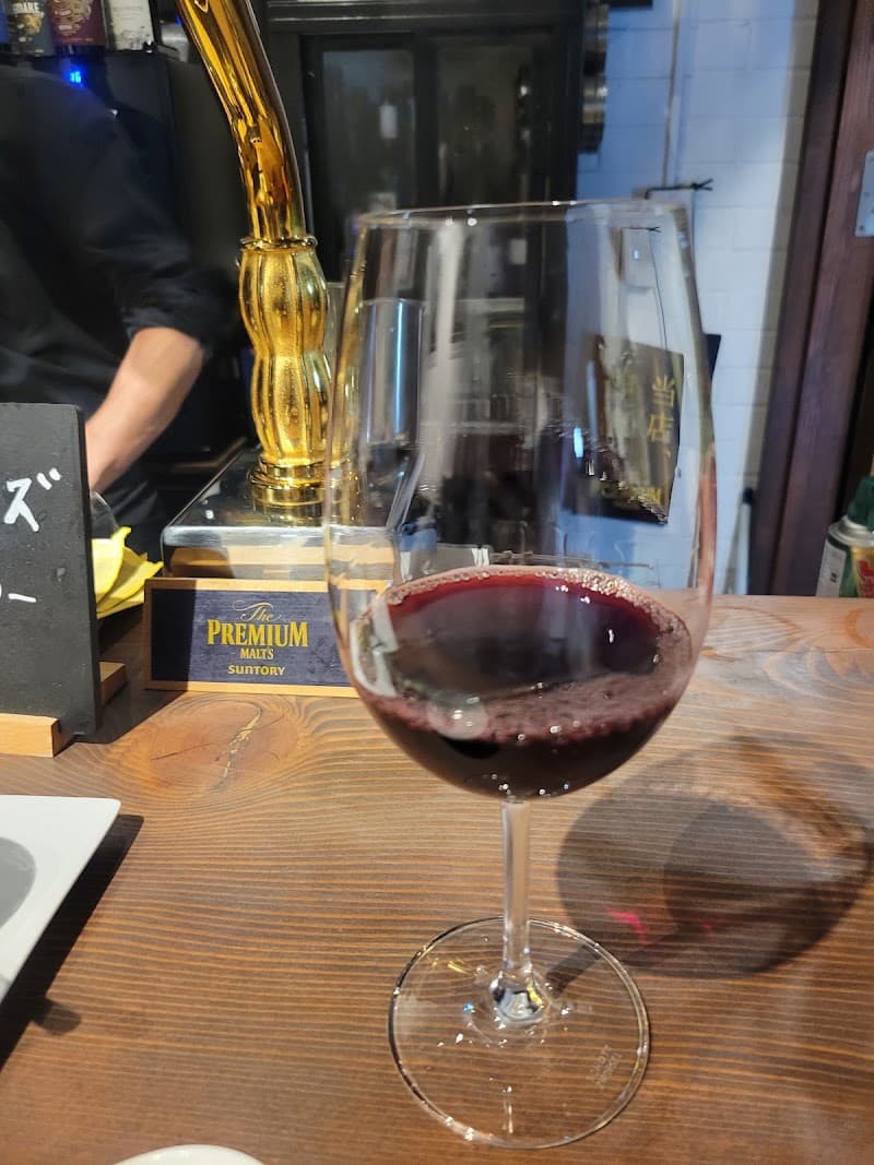 立ち飲みワイン GRECO 1号店の店内・料理の写真 3枚目