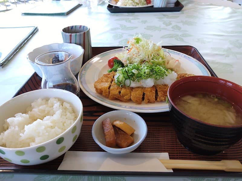 最高のビュースカイラウンジ(クラブハウス２Ｆ一般開放)の店内・料理の写真 2枚目