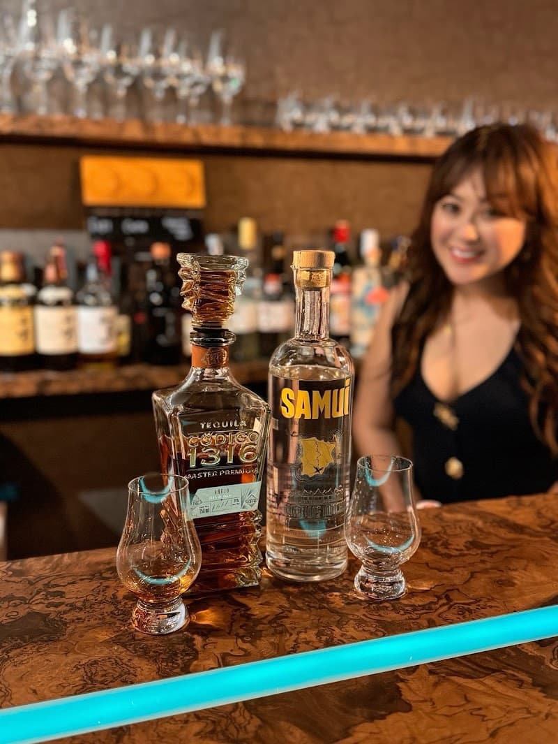 Bar W【ダブル】の店内・料理の写真 2枚目