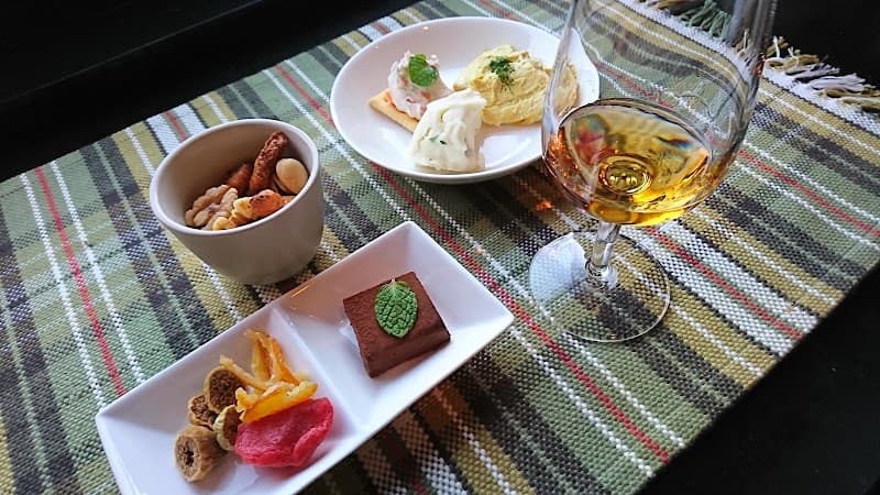 Bar Alba バーアルバの店内・料理の写真 2枚目