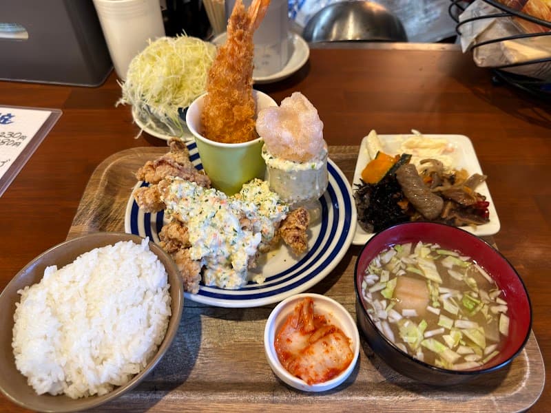 BISTRO 5 1/2 GOHANの店内・料理の写真 2枚目