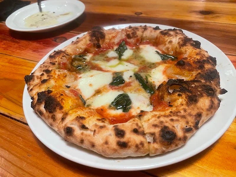 海鮮ワイン酒場IBIZAの店内・料理の写真 3枚目