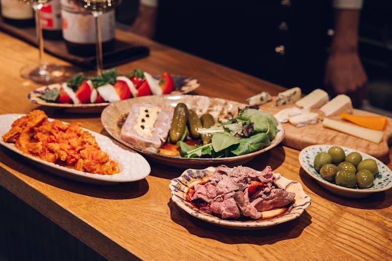 WINE Bar Aperoの店内・料理の写真 2枚目