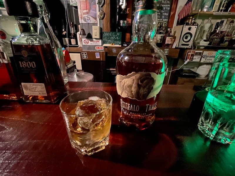 BAR cocoholic(バー ココホリック)の店内・料理の写真 3枚目